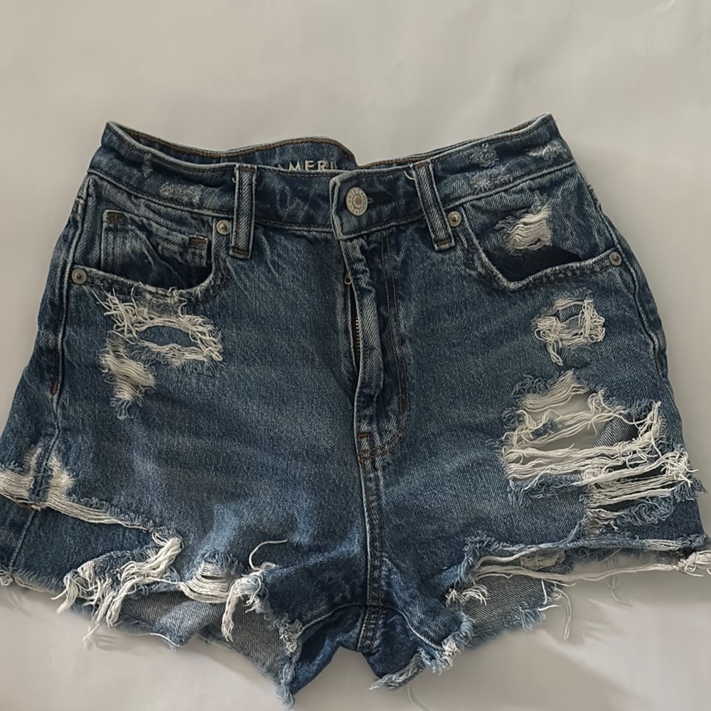 Shorts- Women size 4. American Eagle Outfitters Distressed Blue Denim. Like New.